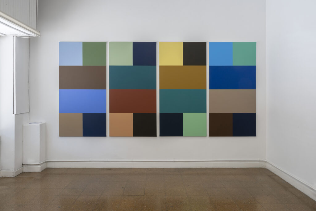 Los Monumentos, El Local, Bs.As. 2024